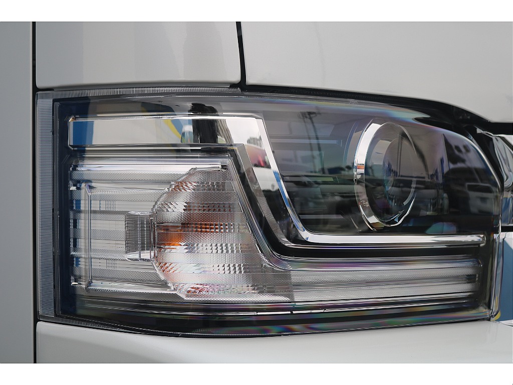 トヨタ ハイエース(50枚目)