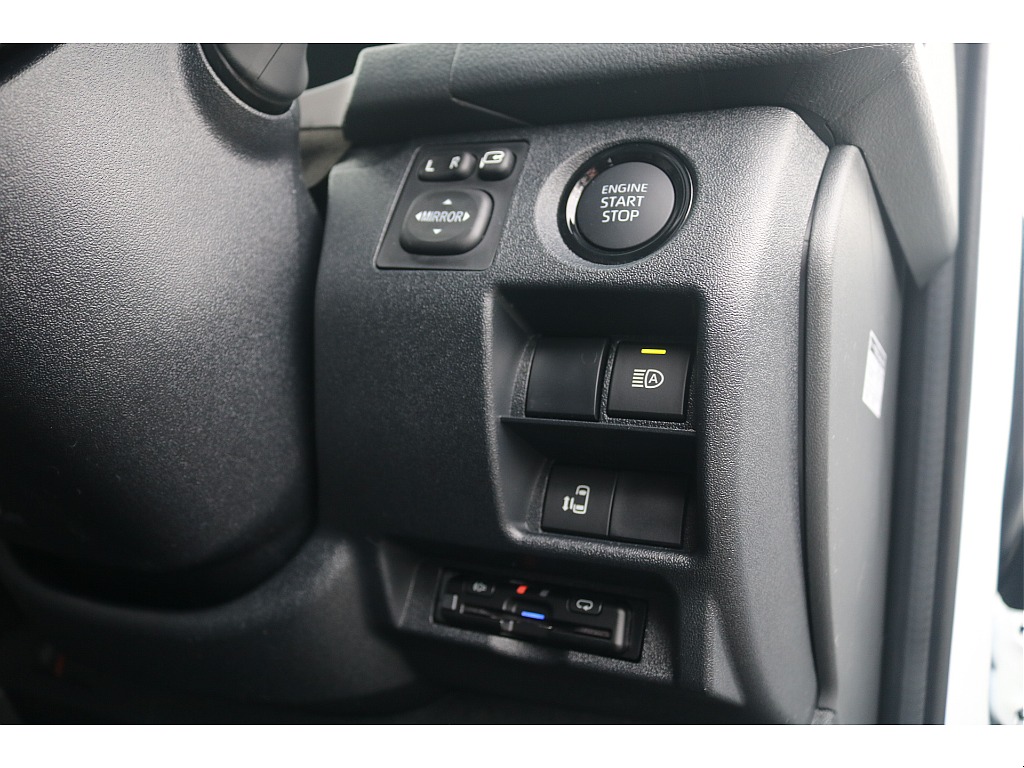 トヨタ ハイエース(55枚目)