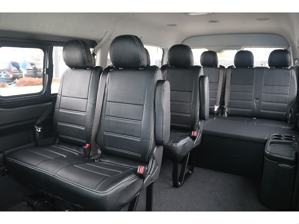 トヨタ ハイエース(7枚目)