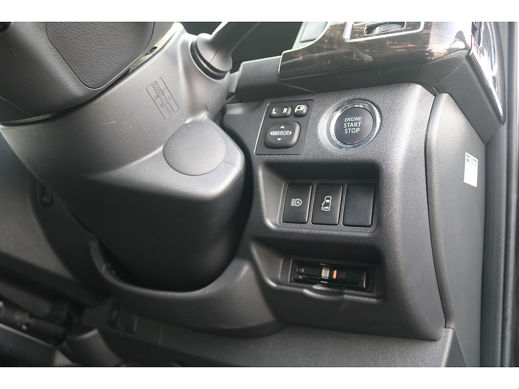 トヨタ ハイエース(12枚目)