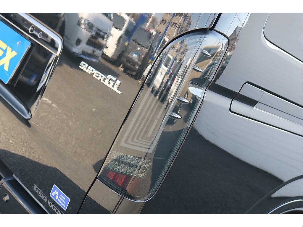 トヨタ ハイエースバン(12枚目)