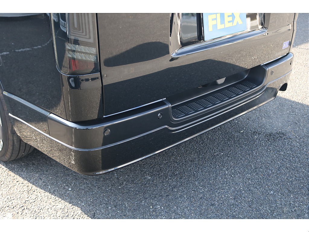 トヨタ ハイエースバン(13枚目)