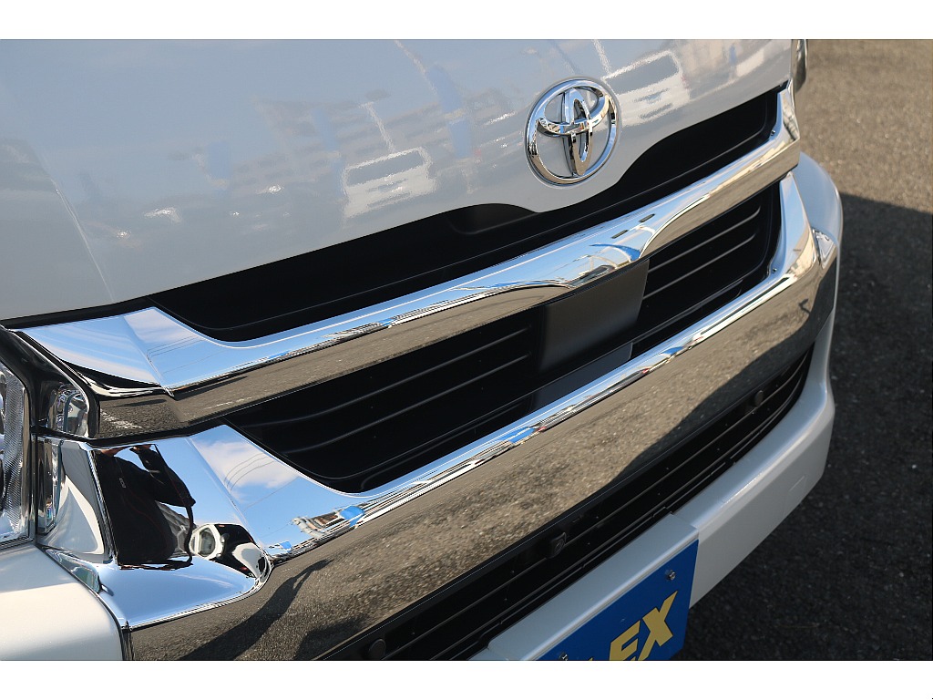 トヨタ ハイエースバン(11枚目)