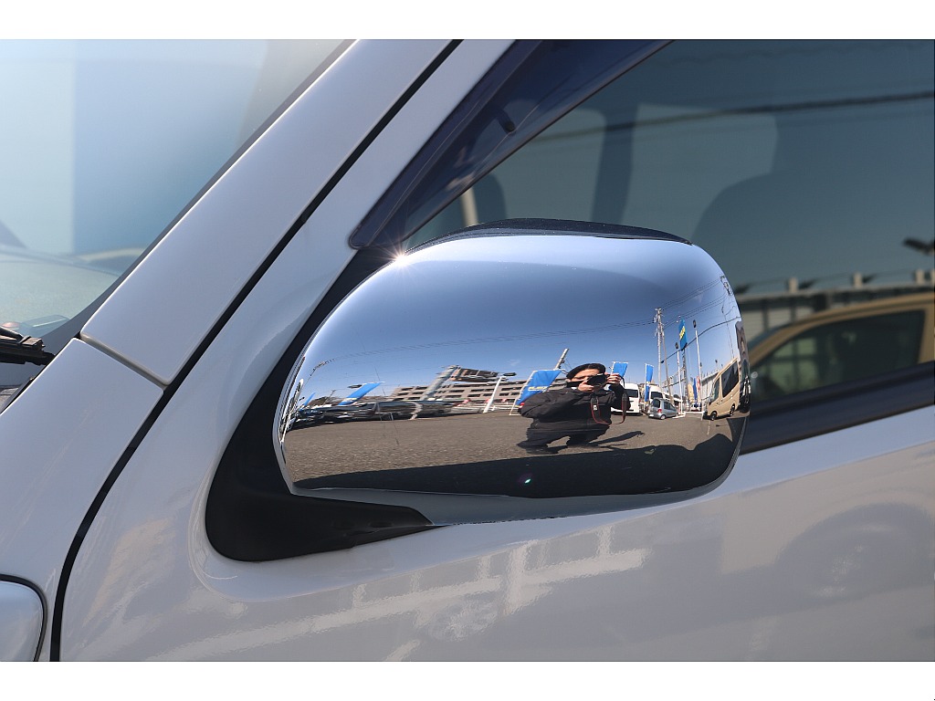 トヨタ ハイエース(14枚目)