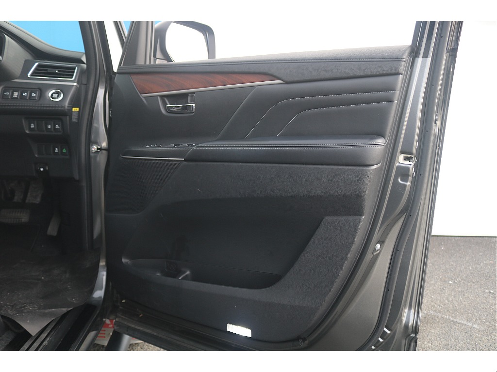 三菱 デリカD：5(17枚目)