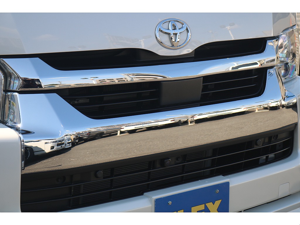 トヨタ ハイエース(24枚目)