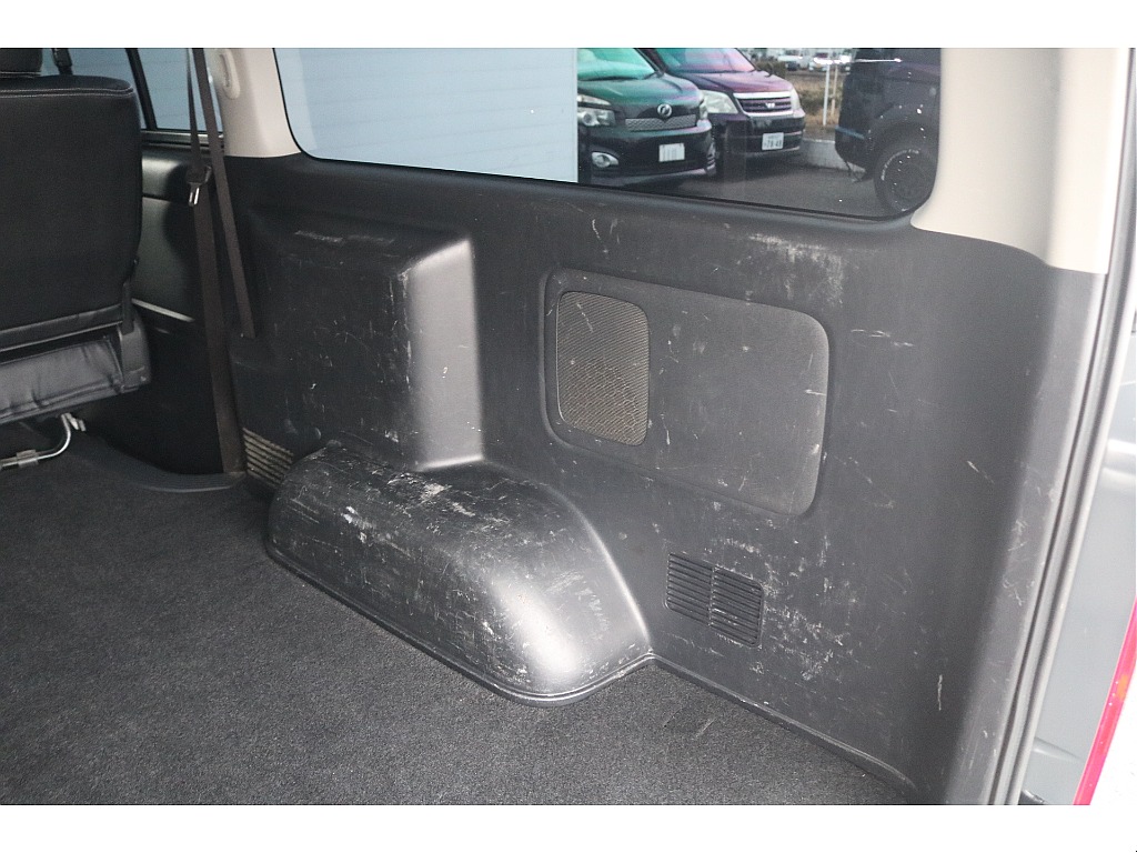 トヨタ ハイエースバン(18枚目)