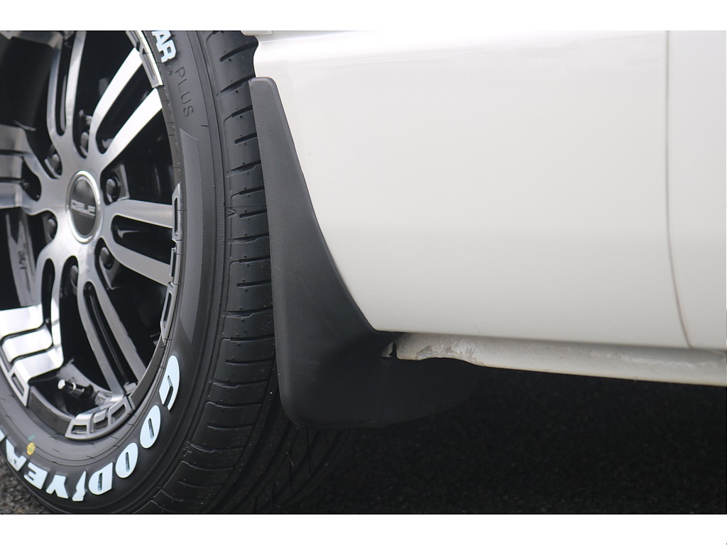 トヨタ ハイエースバン(31枚目)