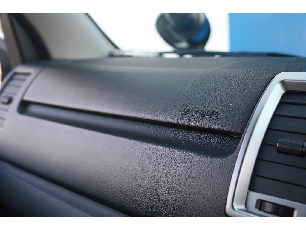 トヨタ ハイエースバン(12枚目)