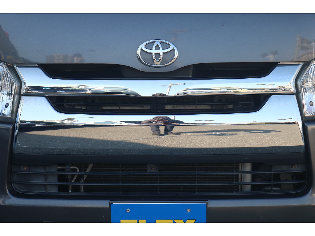 トヨタ ハイエースバン(24枚目)