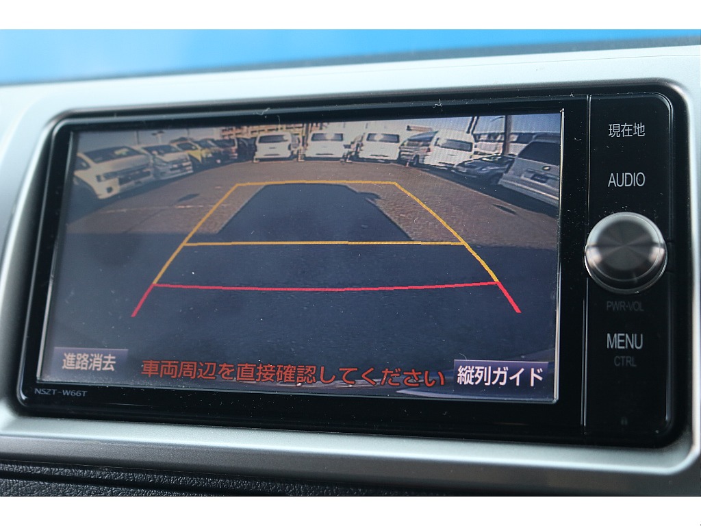 トヨタ ハイエースバン(10枚目)