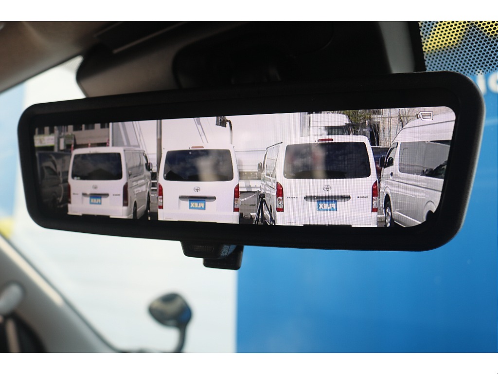 トヨタ ハイエースバン(11枚目)