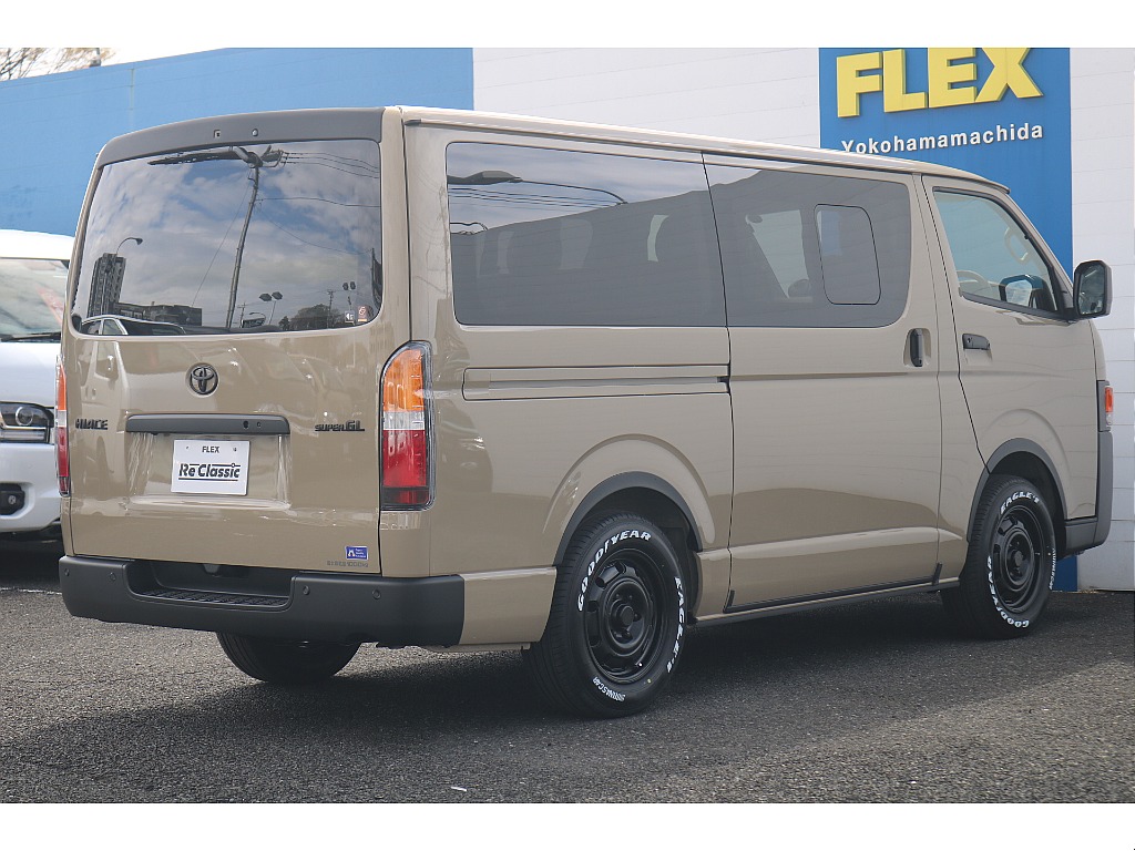 トヨタ ハイエースバン(35枚目)