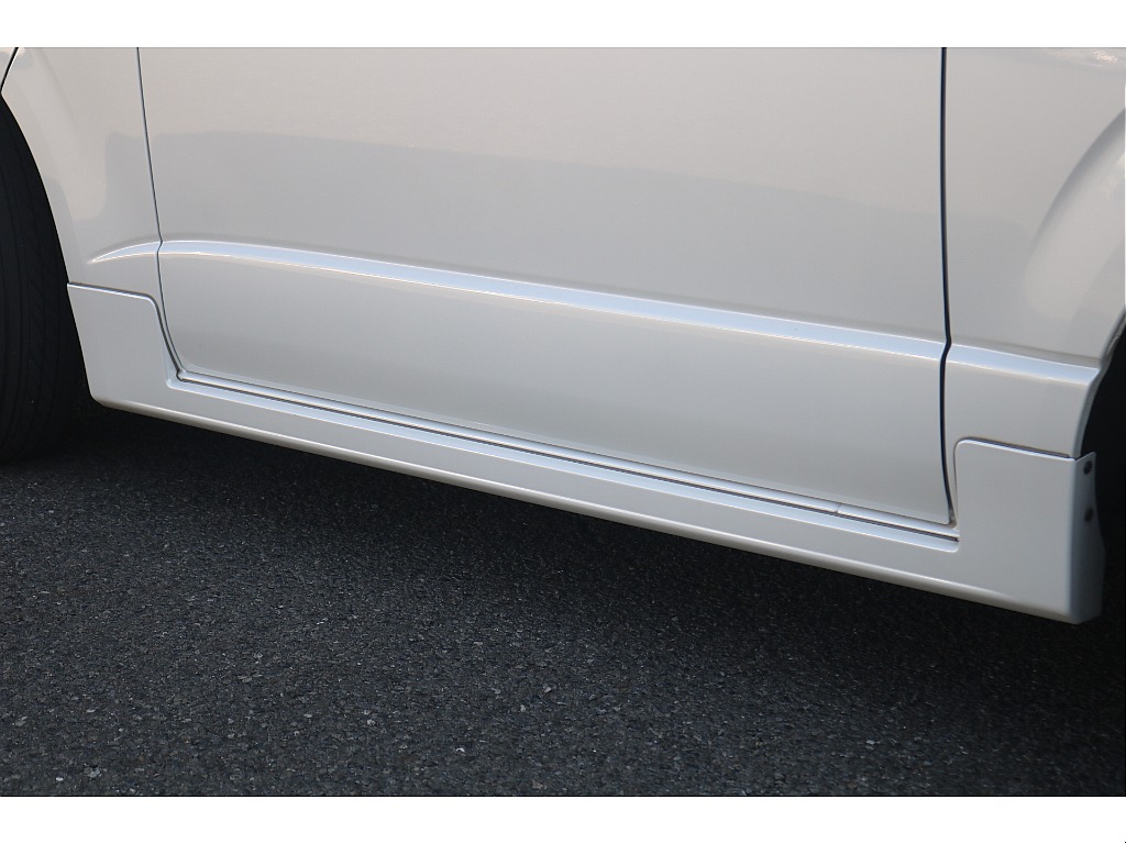 トヨタ ハイエースバン(10枚目)