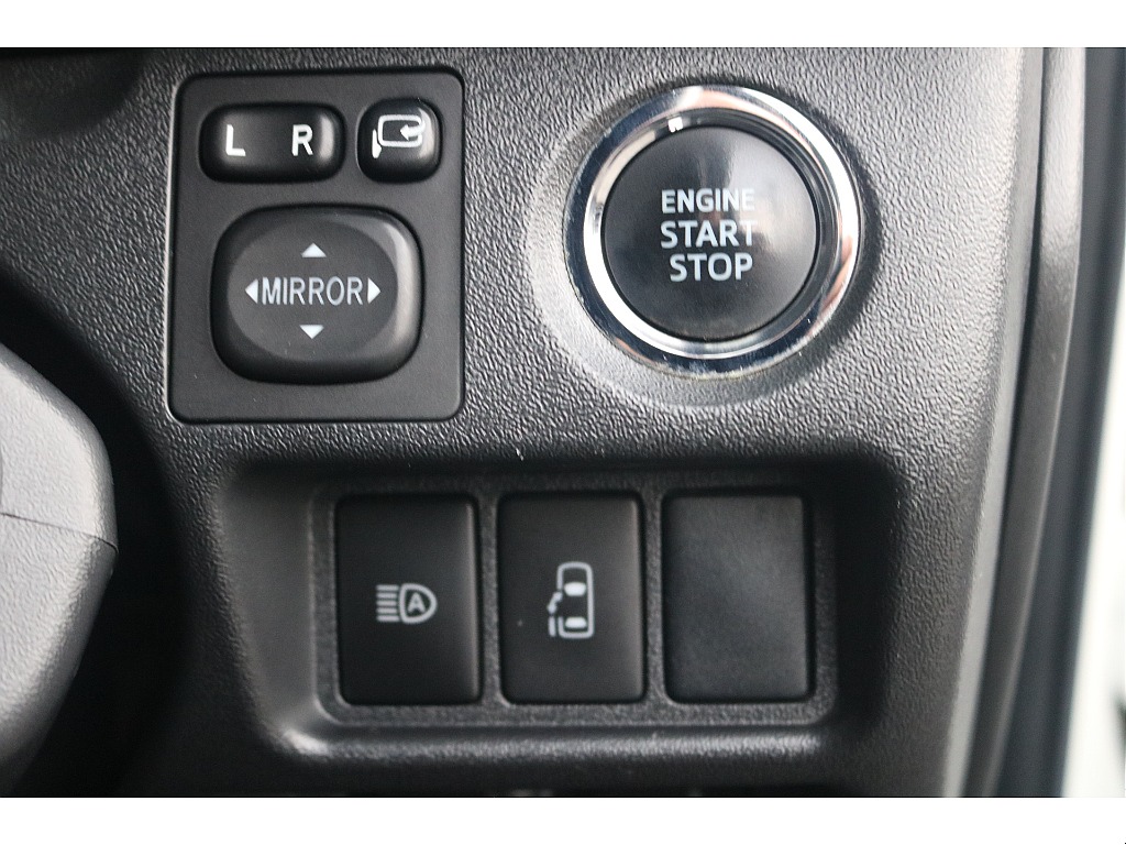 トヨタ ハイエース(27枚目)