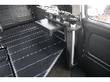 トヨタ ハイエース(3枚目)