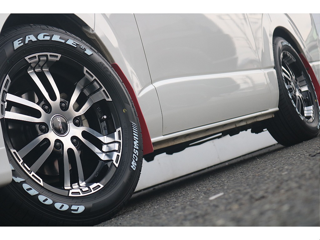 トヨタ ハイエース(36枚目)