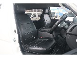 トヨタ ハイエース(10枚目)