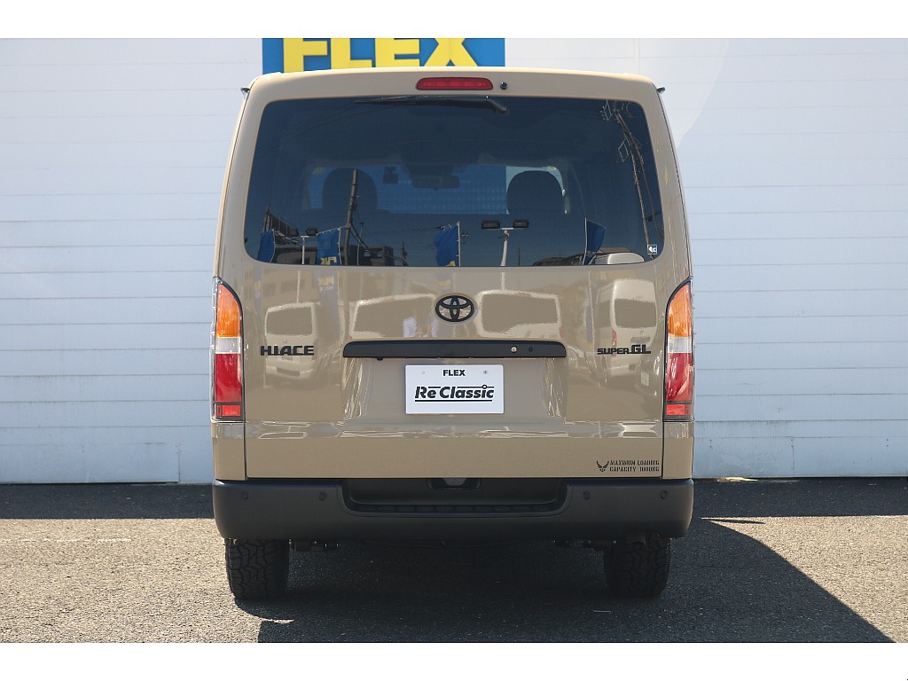 トヨタ ハイエースバン(16枚目)