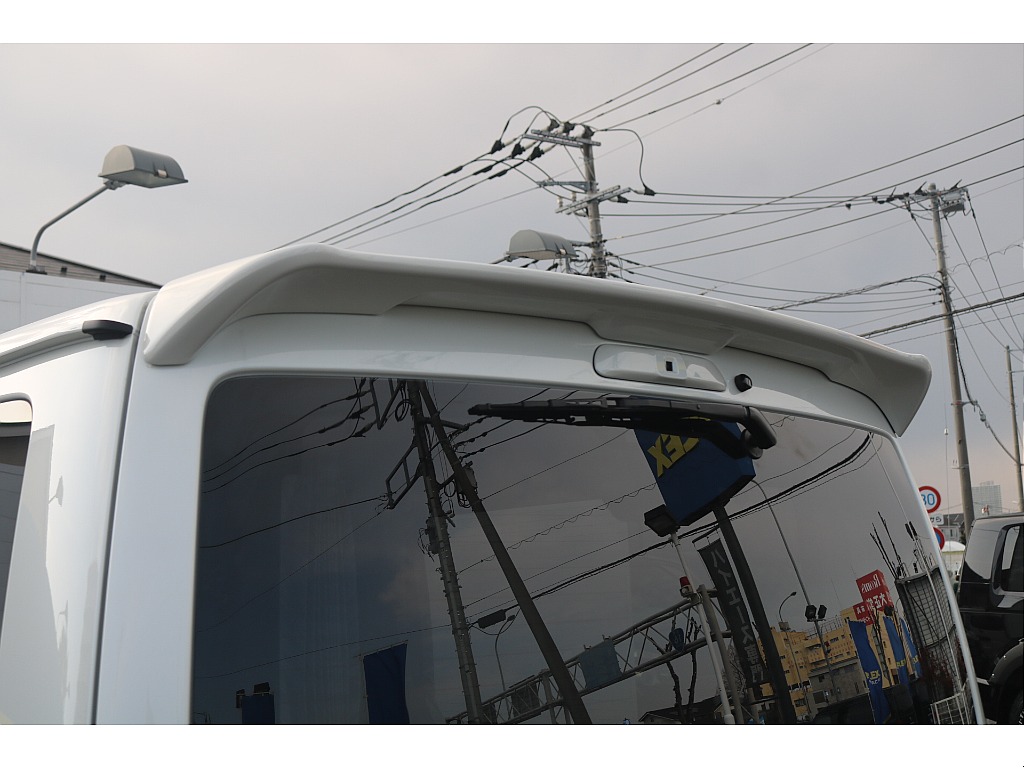 トヨタ ハイエースバン(28枚目)