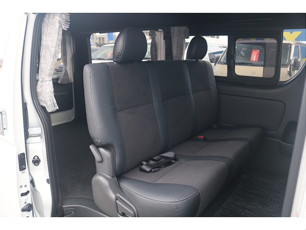 トヨタ ハイエースバン(42枚目)