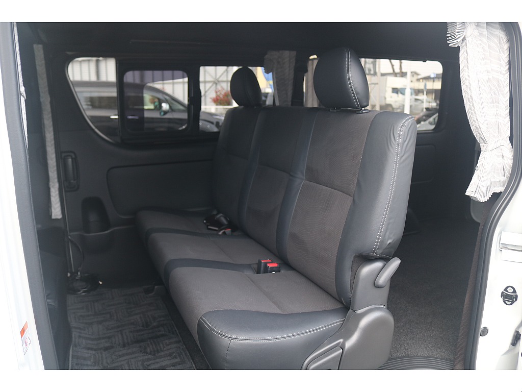 トヨタ ハイエースバン(43枚目)