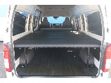 トヨタ ハイエースバン(2枚目)