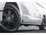 トヨタ ハイエースバン(8枚目)