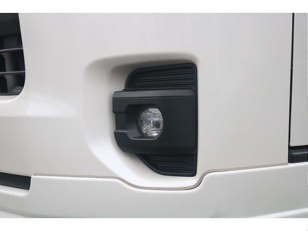 トヨタ ハイエースバン(22枚目)