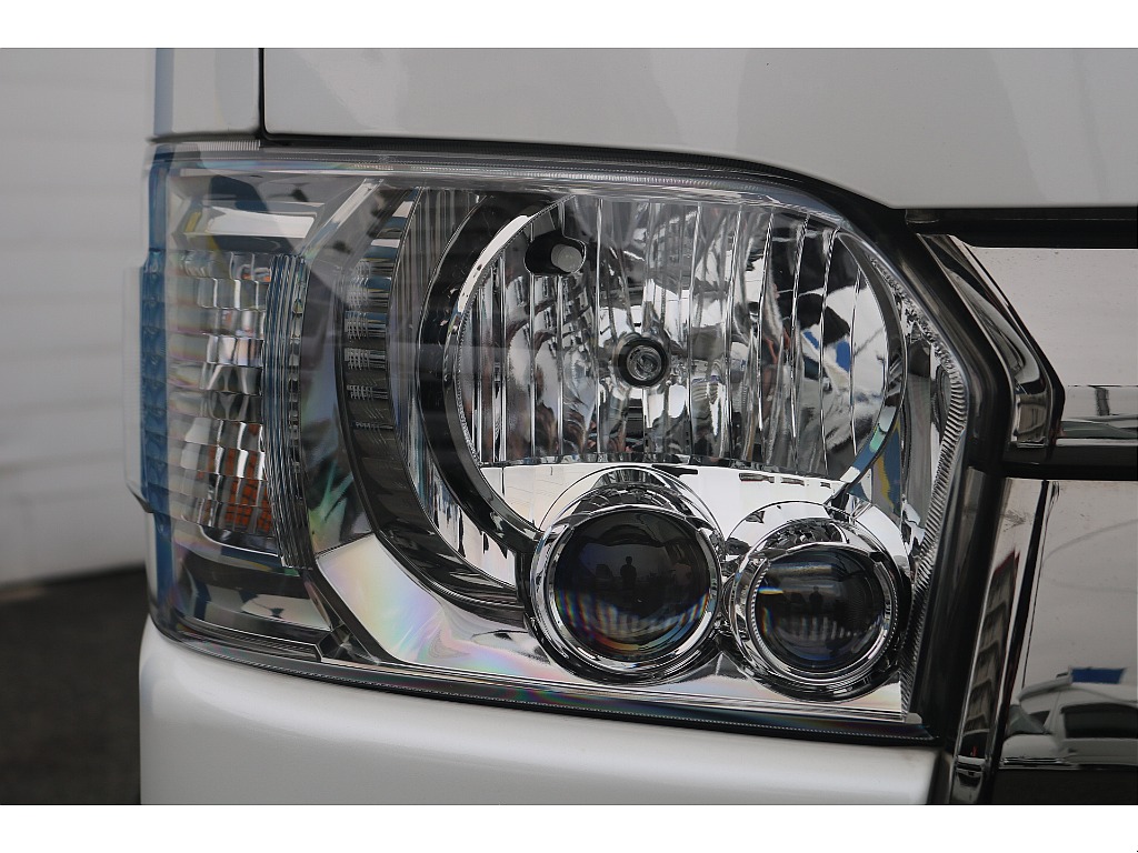 トヨタ ハイエースバン(26枚目)