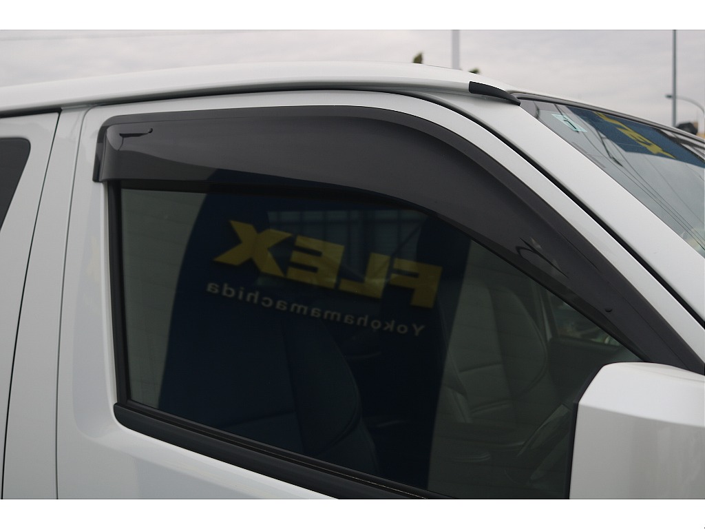 トヨタ ハイエースバン(30枚目)