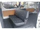 トヨタ ハイエースバン(3枚目)