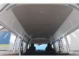 トヨタ ハイエースバン(5枚目)