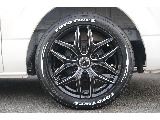 トヨタ ハイエースバン(9枚目)