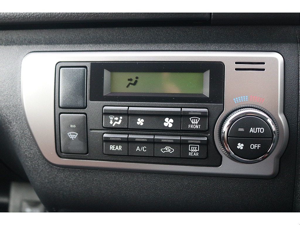 トヨタ&nbsp;ハイエースバン&nbsp;5ドアバン2.0スーパーGLロング&nbsp;ReClassicNEO ベッドキット&nbsp;神奈川県の詳細画像&nbsp;その13
