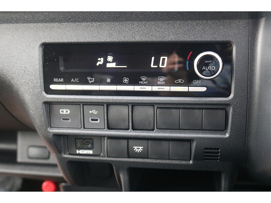 トヨタ&nbsp;ハイエース&nbsp;ワゴン2.7GLロング ミドルルーフ&nbsp;familiar ライトカスタム&nbsp;神奈川県の詳細画像&nbsp;その13