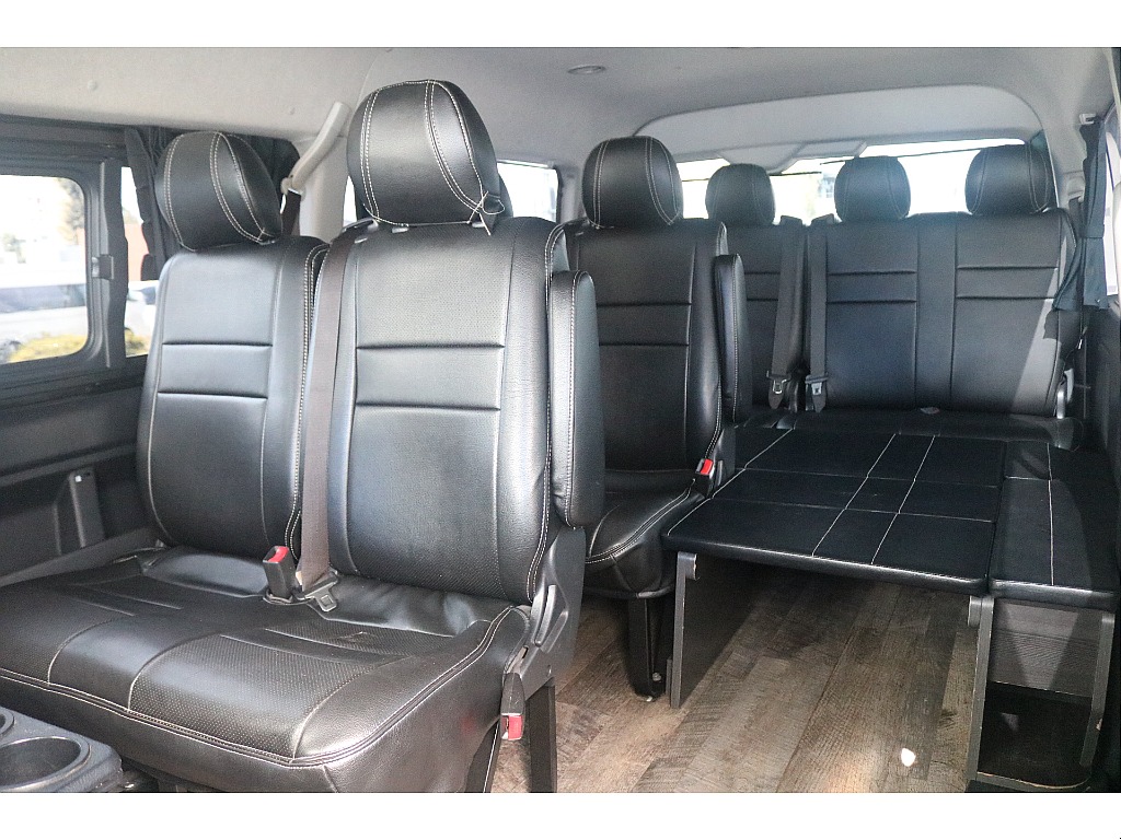 トヨタ&nbsp;ハイエース&nbsp;ワゴン2.7GLロング ミドルルーフ&nbsp;丸目コーストライン LED仕様&nbsp;神奈川県の詳細画像&nbsp;その3