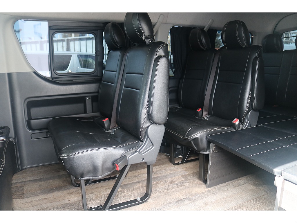 トヨタ&nbsp;ハイエース&nbsp;ワゴン2.7GLロング ミドルルーフ&nbsp;丸目コーストライン LED仕様&nbsp;神奈川県の詳細画像&nbsp;その4