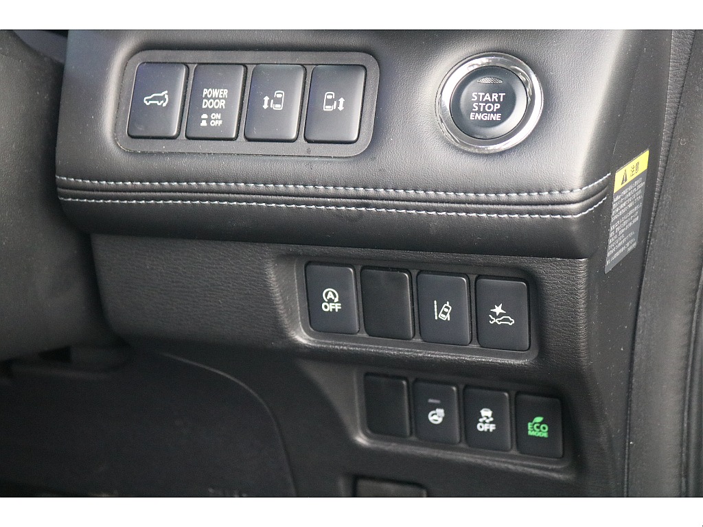 三菱&nbsp;デリカD：5&nbsp;2.2DT P 4WD&nbsp;大型ナビ リフトアップ&nbsp;神奈川県の詳細画像&nbsp;その10