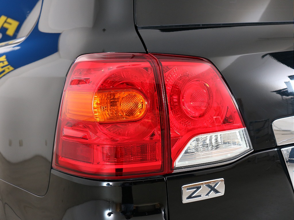 トヨタ ランドクルーザー200(33枚目)