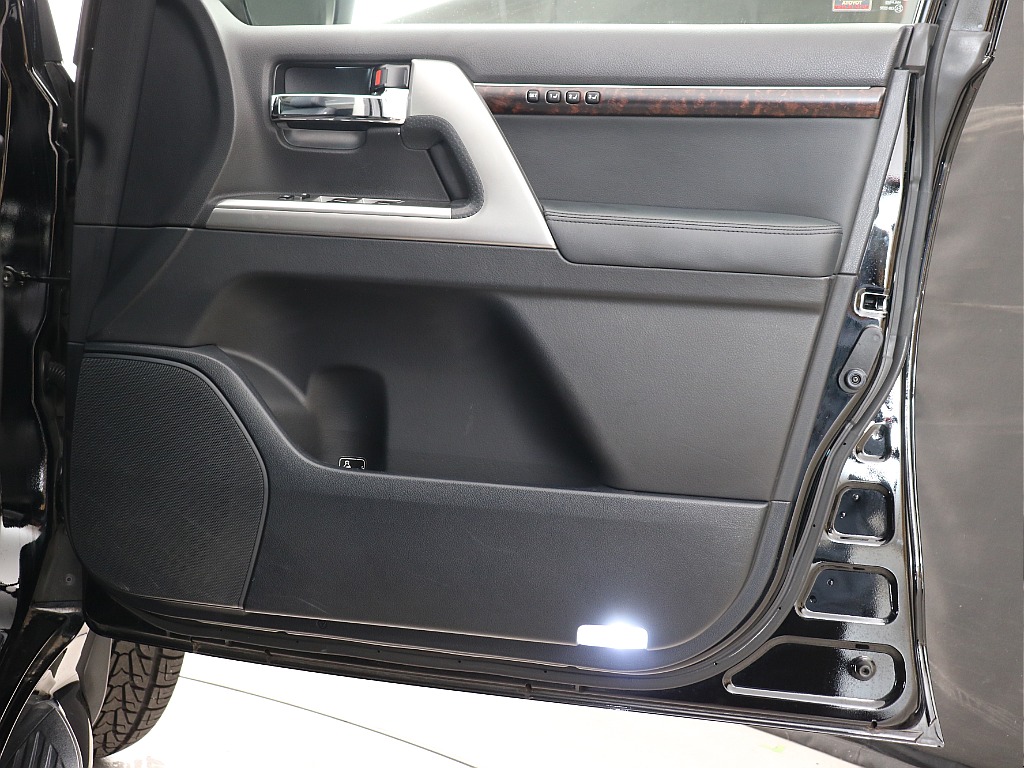 トヨタ ランドクルーザー200(50枚目)