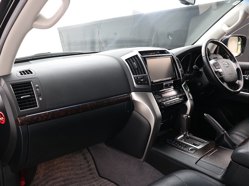 トヨタ ランドクルーザー200(54枚目)