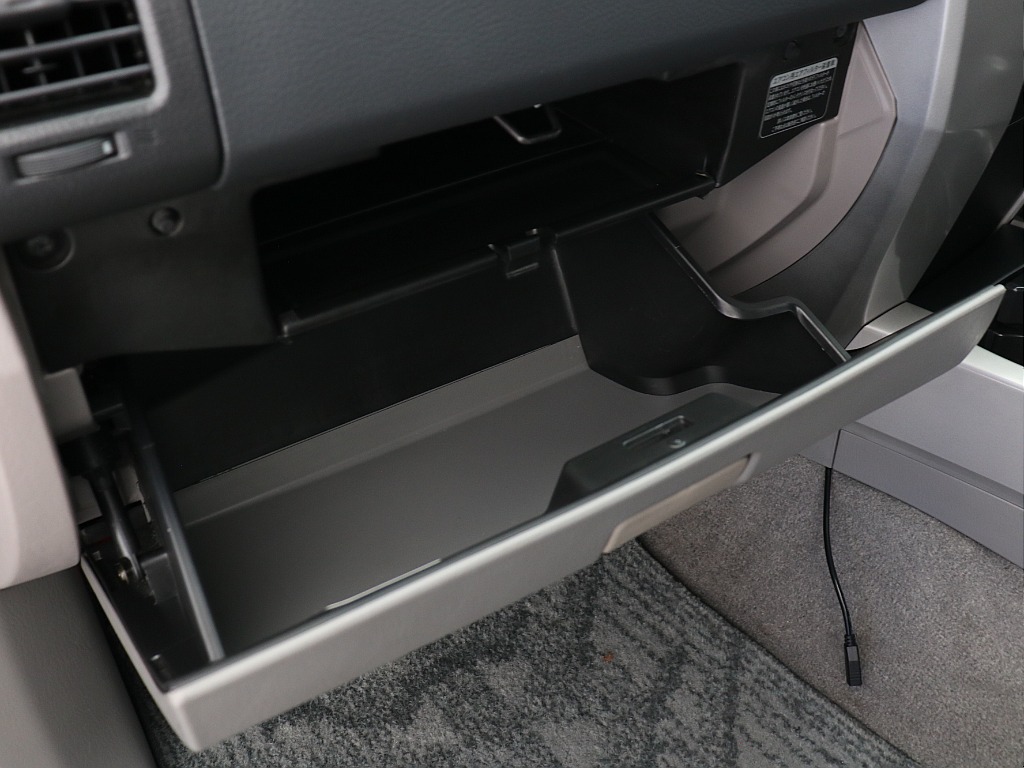 グローブボックス！