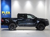TRDホイールの赤文字ワンポイントがベストマッチ♪