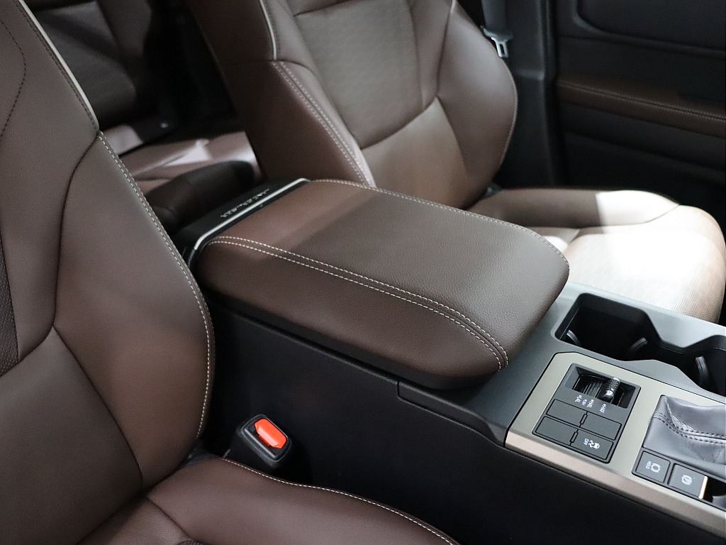 センターコンソール！