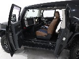 サイドは観音開きになります！