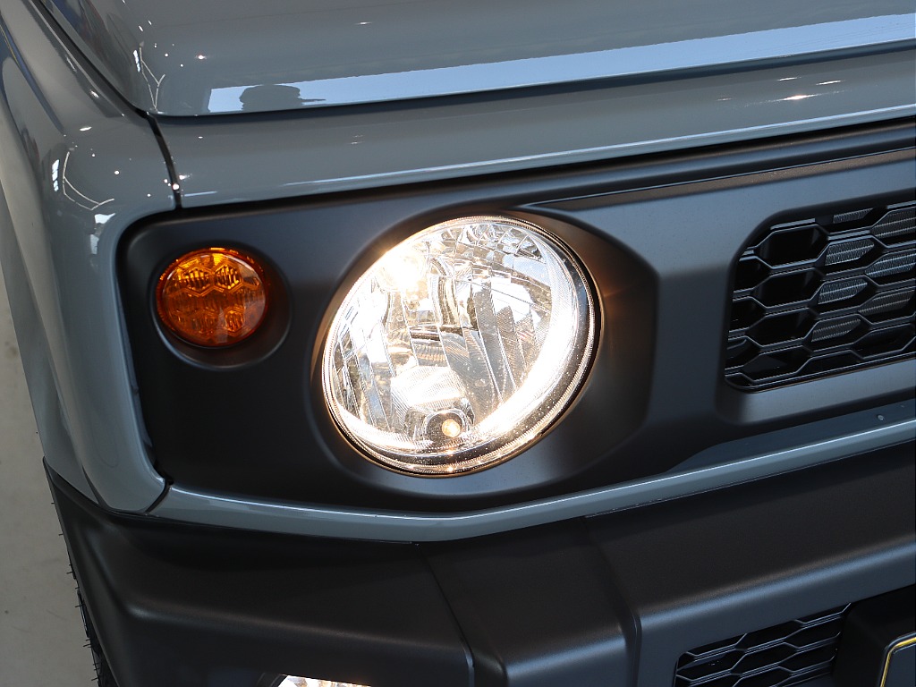 ハロゲンヘッドライト！