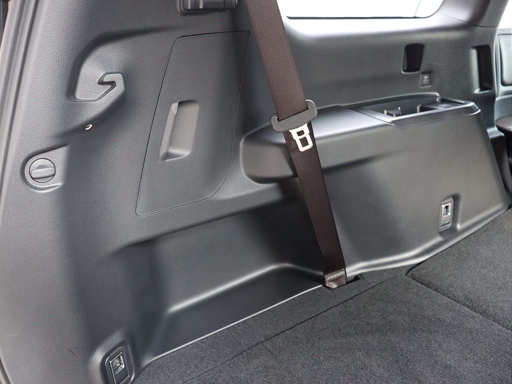 ラゲッジ内張り！