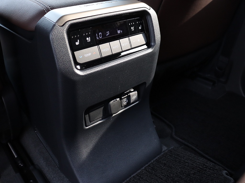 リアエアコン！