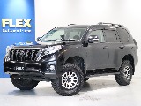 ☆FLEXカスタム☆各部マットブラック仕様＆リフトアップスタイルの150プラドが新入庫！